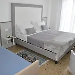 Edelweiss מלון