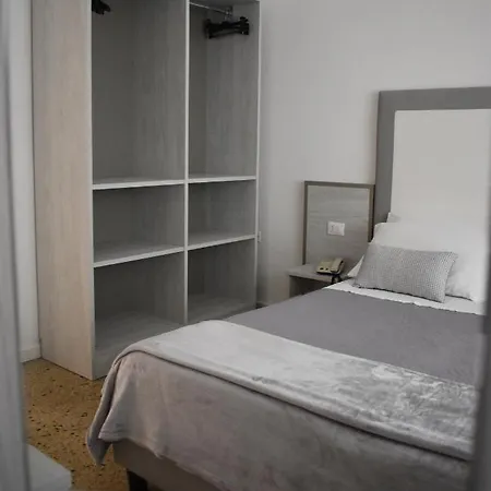 Edelweiss Hotell 3*
