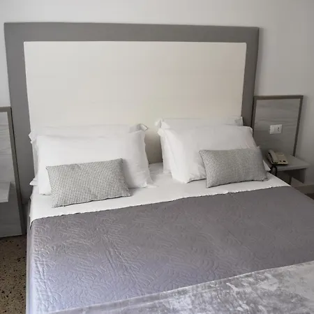 Edelweiss ホテル 3*