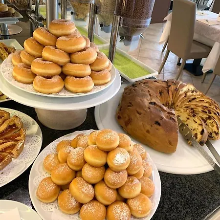 Edelweiss ホテル リド・ディ・イエゾロ