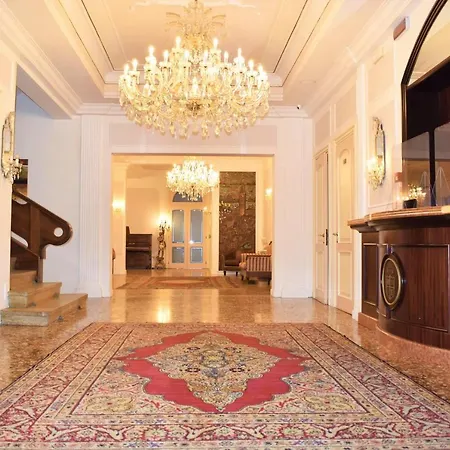 Edelweiss リド・ディ・イエゾロ